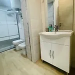 La Cattaro بيت للعطل *